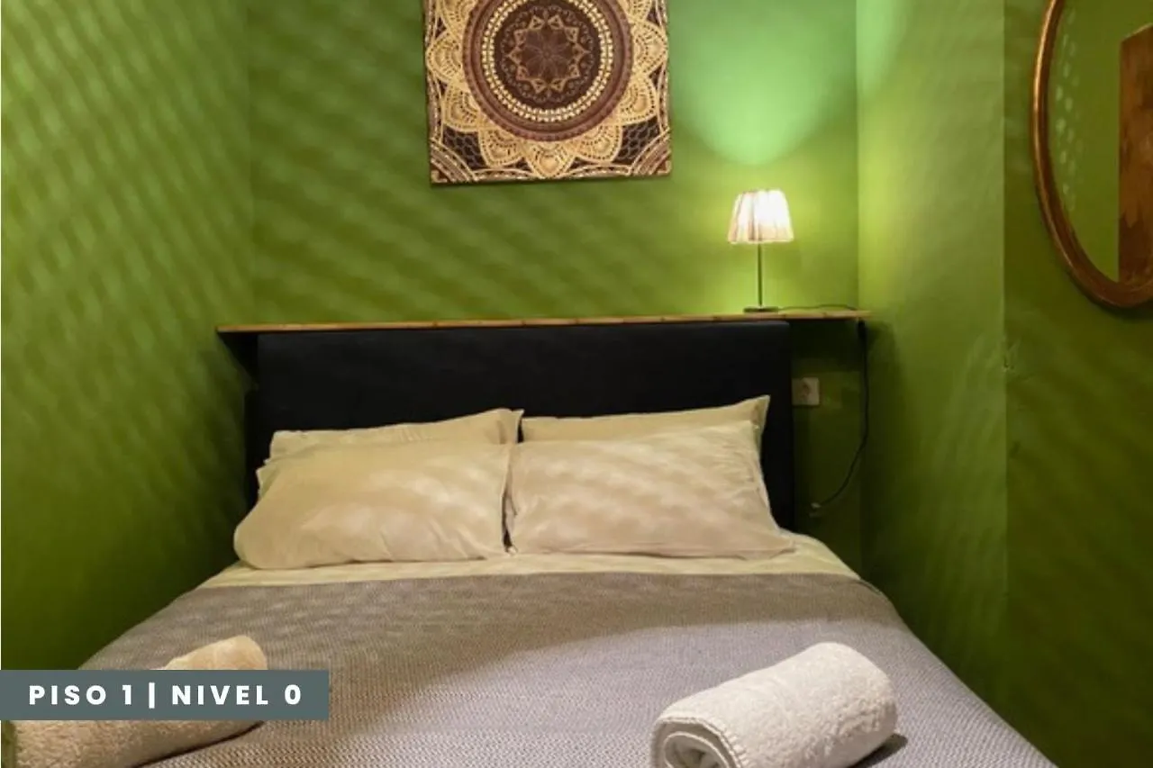 Daire Pisos Baza, Tres Apartmentos En Baza Central İspanya